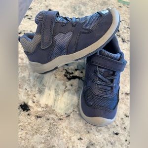 Stride Rite Tennis Shoes